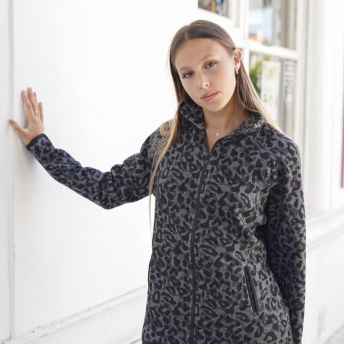 Campera space con forma trasera
