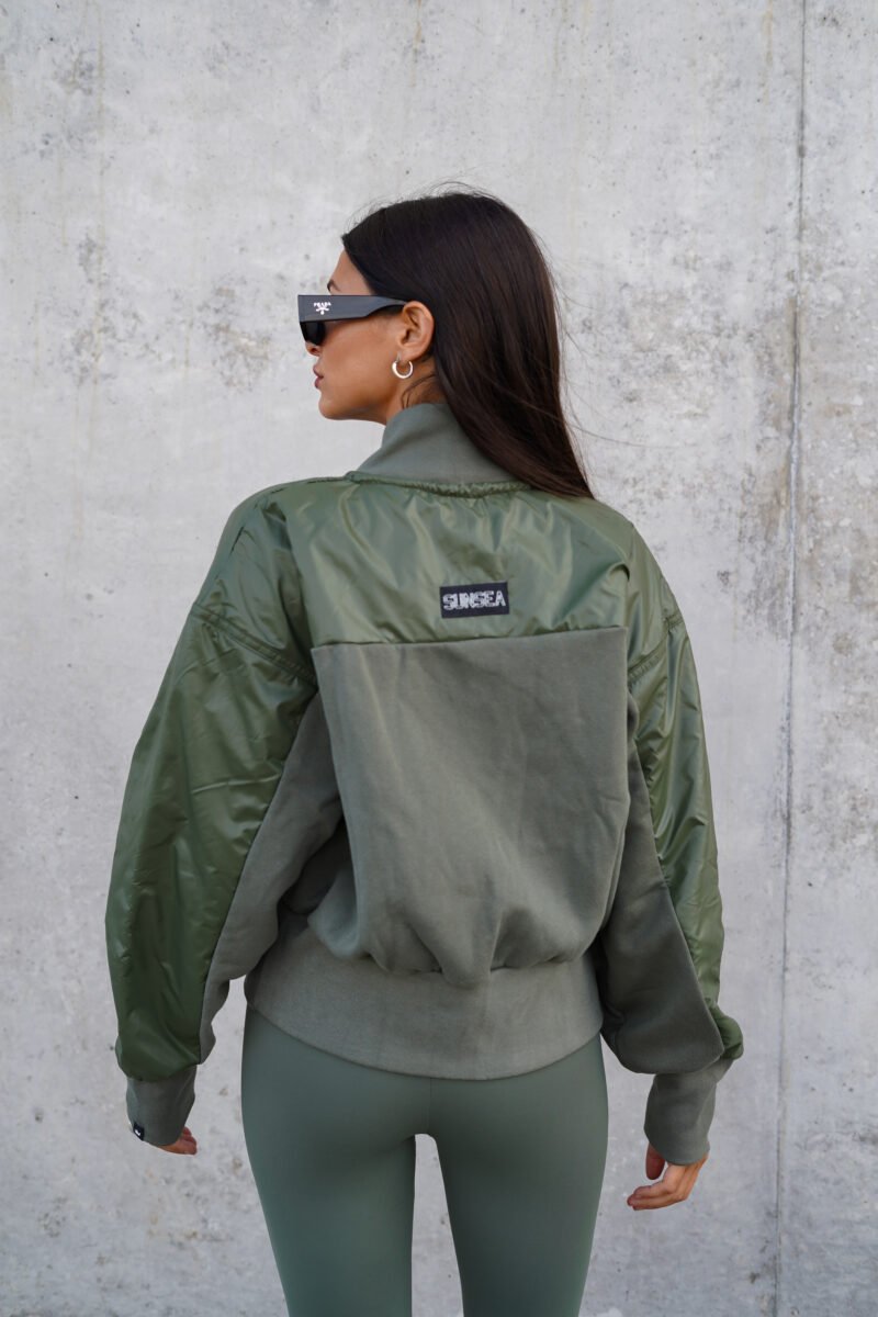 Campera bomber corta - Image 3