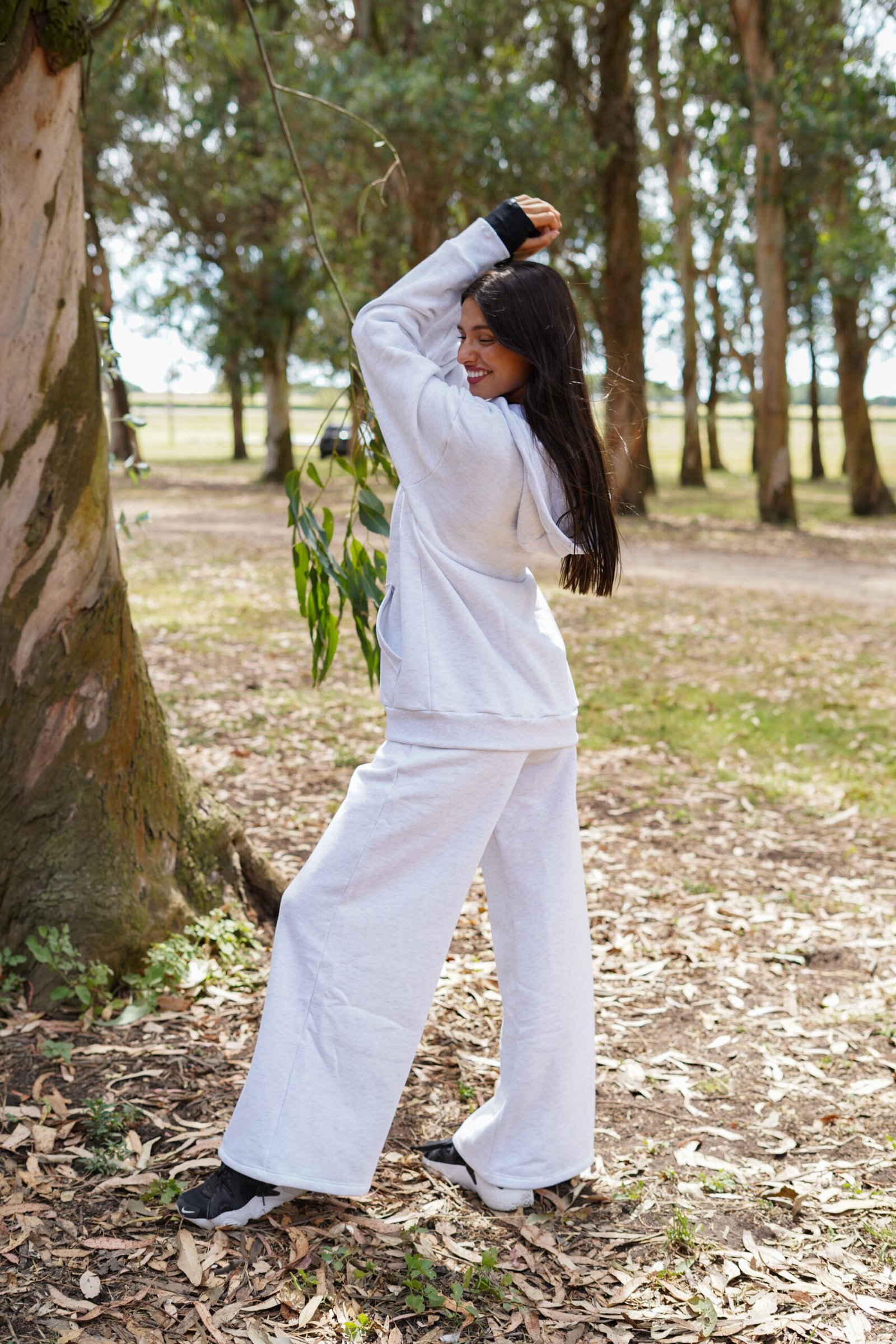 Pantalón palazzo de frisa super ancho - Image 2