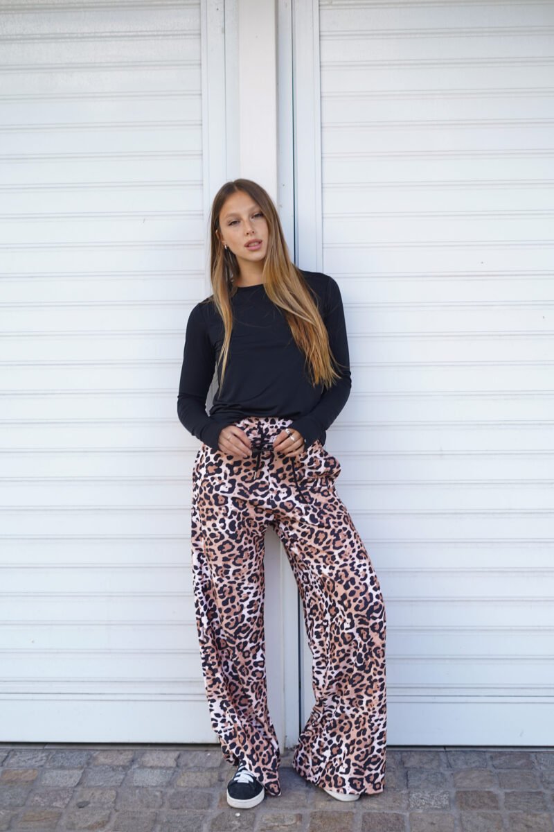 Pantalón palazzo super ancho